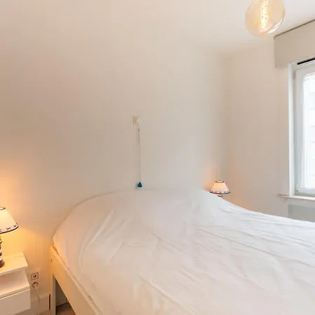 Апартаменты Anne I With Harbour View By Interhome Бланкенберге